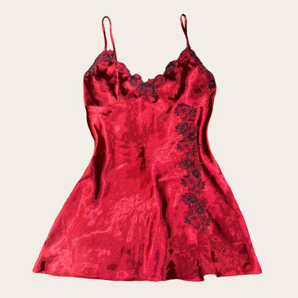VINTAGE FLORAL LACE SATIN SILK LIKE SLIP DRESS GOWN